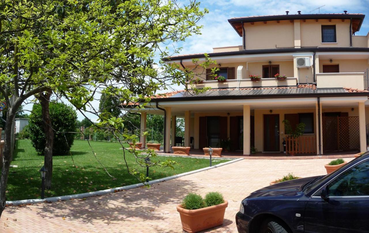 Villa Patrizia San Canzian d'lsonzo ภายนอก รูปภาพ